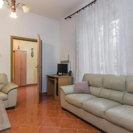 Дом отдыха I